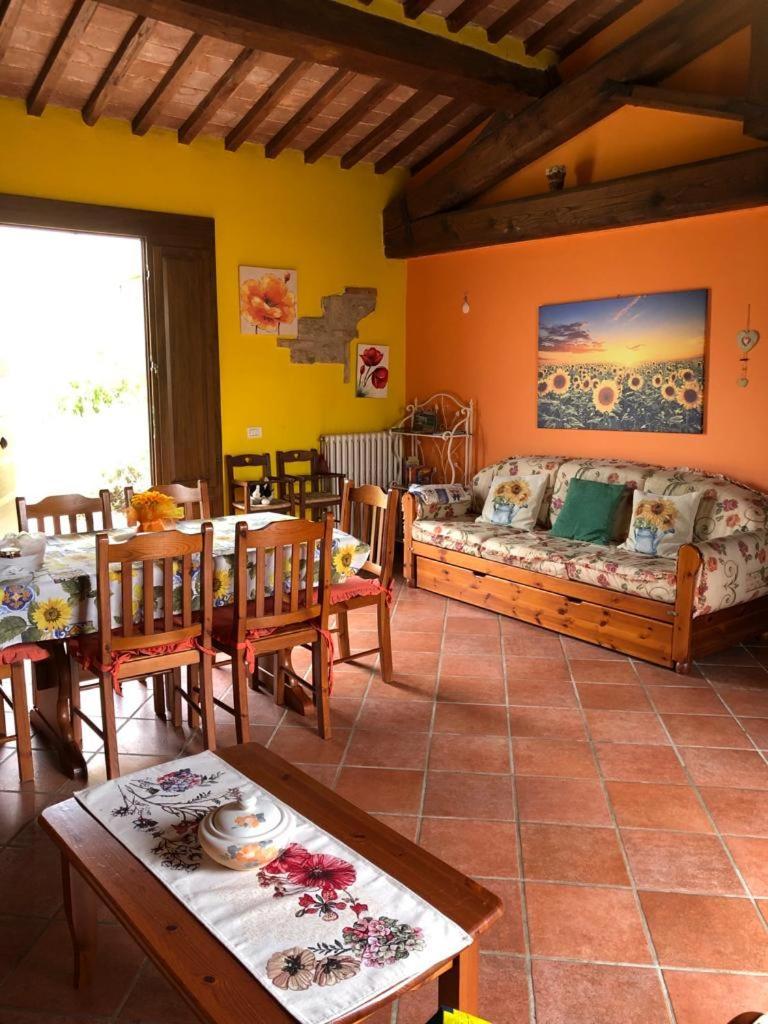 Casa Country House Girasole Vakantie Huis-Wakacje Huis Asciano Exteriér fotografie