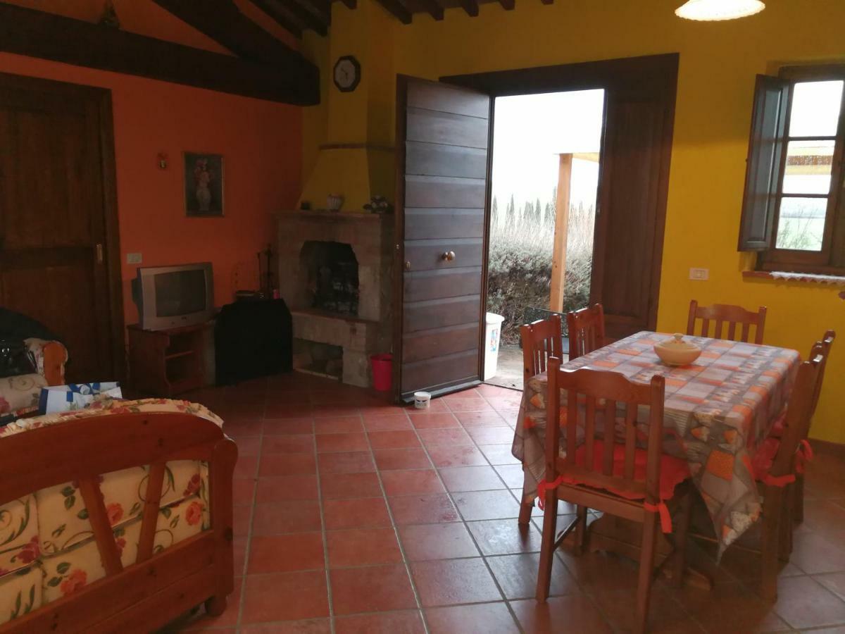 Casa Country House Girasole Vakantie Huis-Wakacje Huis Asciano Exteriér fotografie